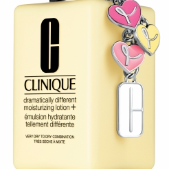 clinique-great-skin-great-cause-dramatically-different-moisturizing-lotion-with-limited-edition-keychain